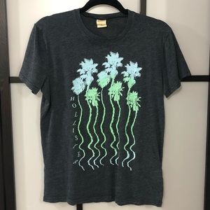 Hollister T-shirt